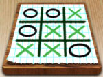 Tic Tac Toe: paper note